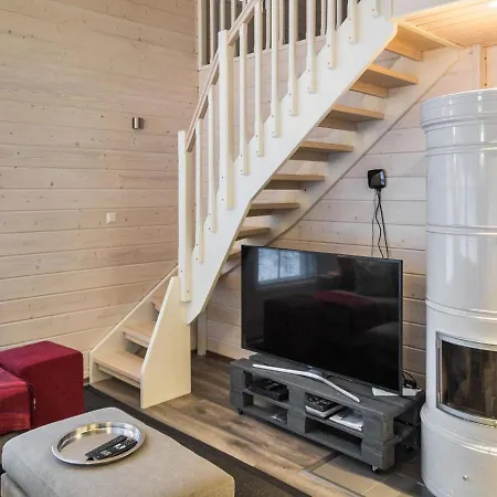 Maaruska A By Interhome Äkäslompolo